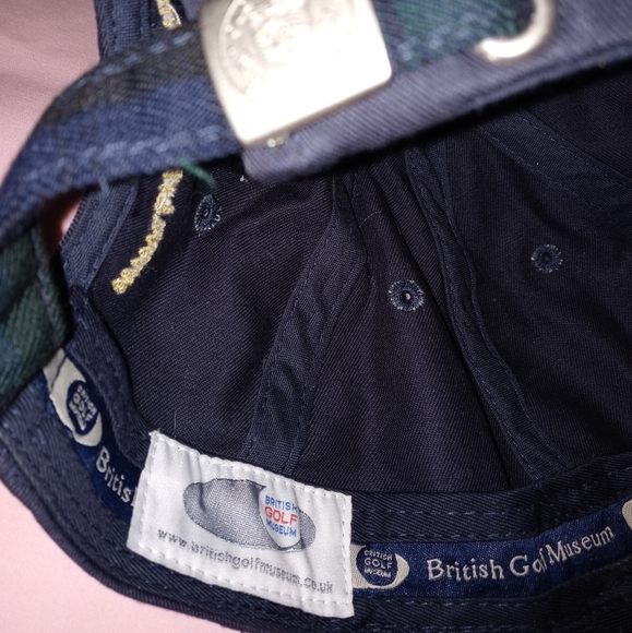 St. Andrew’s British of Museum Baseball Cap - Picture 4 of 7